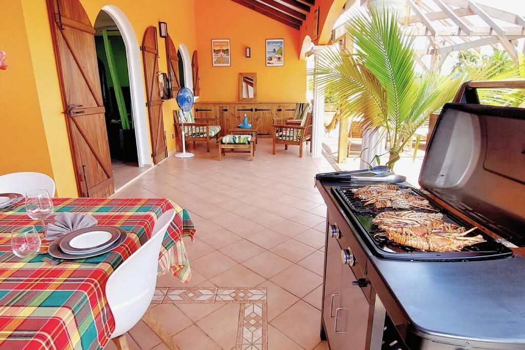 Villa Anolis, Sainte Luce, Piscine, Vue Mer, 4* Экстерьер фото